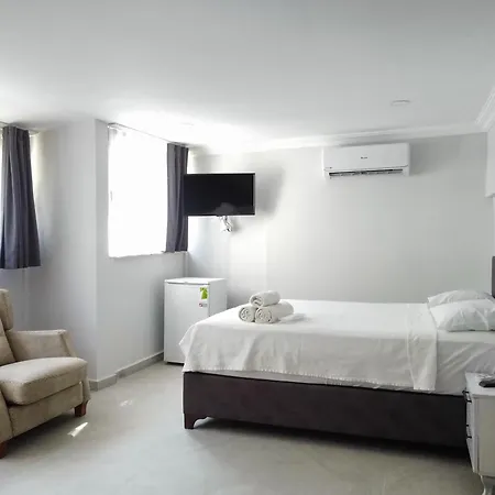 Apart Otel Suna *